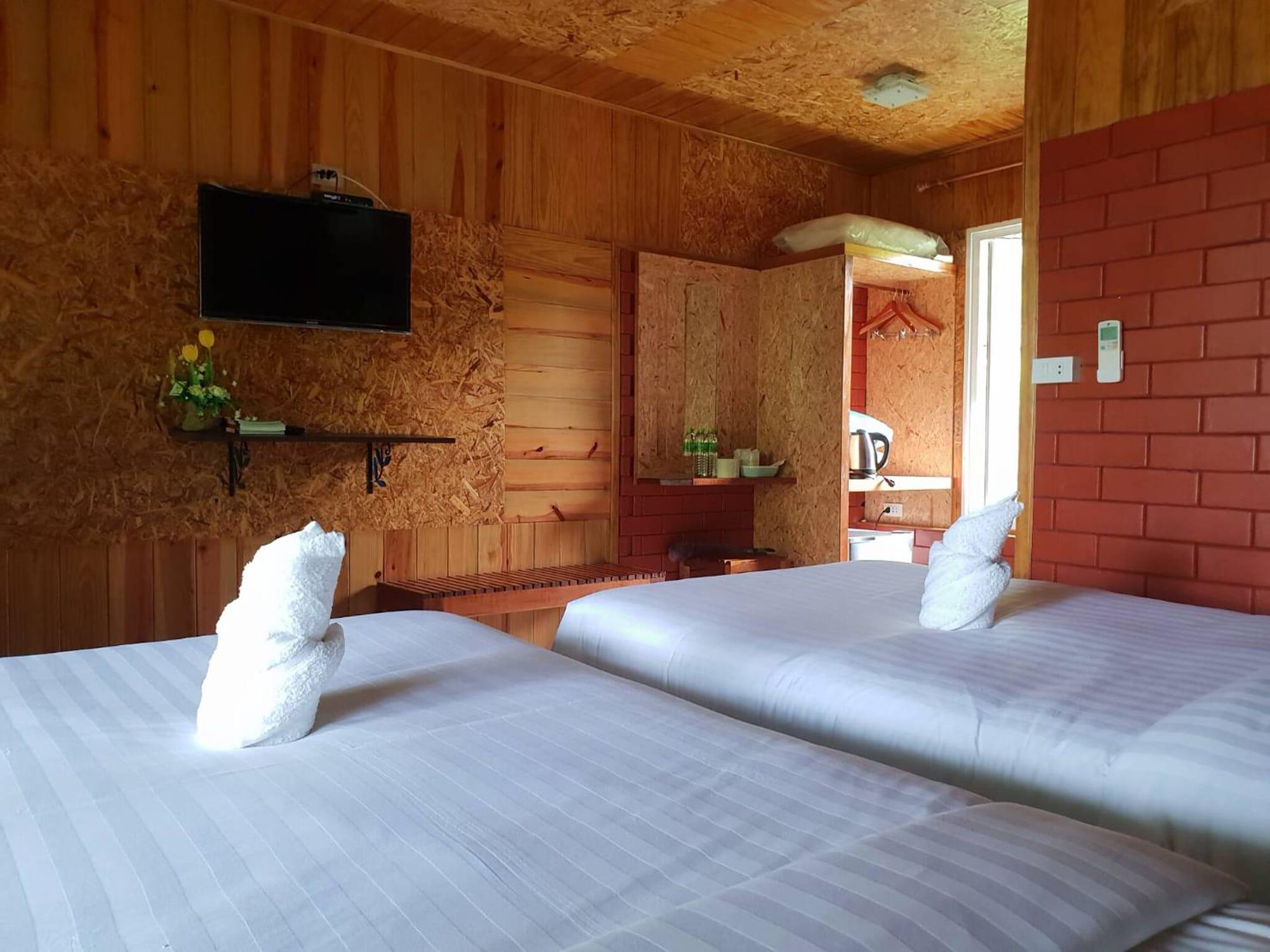 Baan Suan Hill Resort Ban Tha Khun Eksteriør bilde
