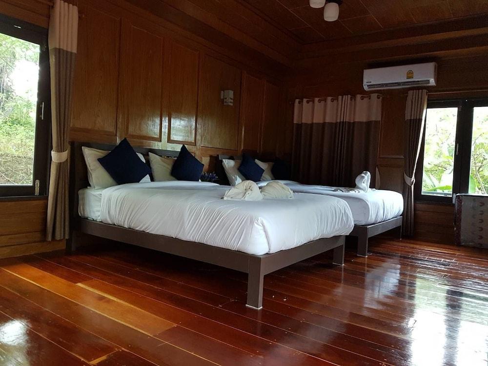 Baan Suan Hill Resort Ban Tha Khun Eksteriør bilde