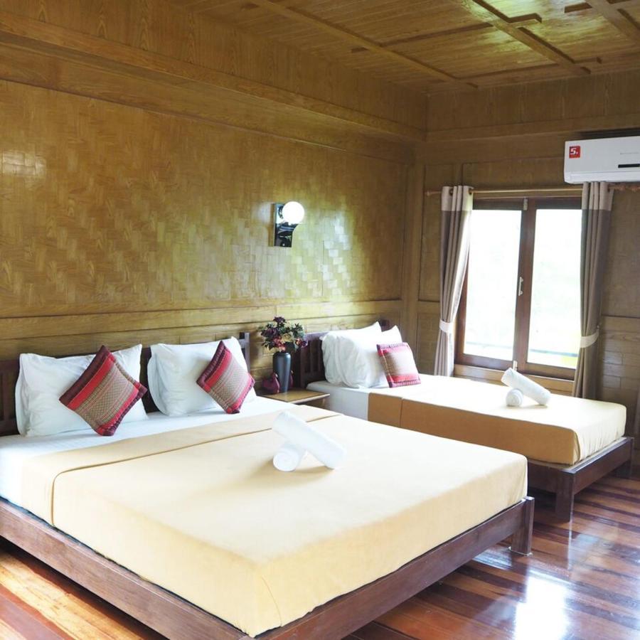 Baan Suan Hill Resort Ban Tha Khun Eksteriør bilde